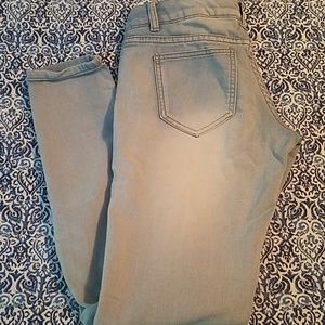 Light wash juniors jeggings